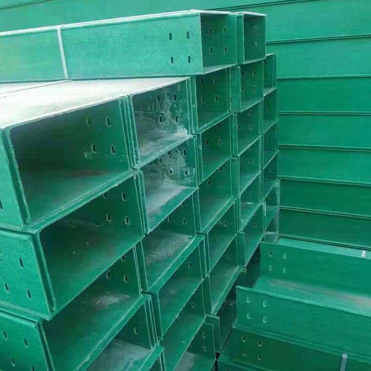 什么是防火阻燃玻璃鋼電纜橋架？